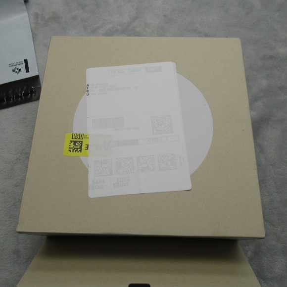 Ubiquiti U6 Pro WiFi 6 Access Point Mounting Hardwear ONLY W/Box No AP NEW - Picture 1 of 12